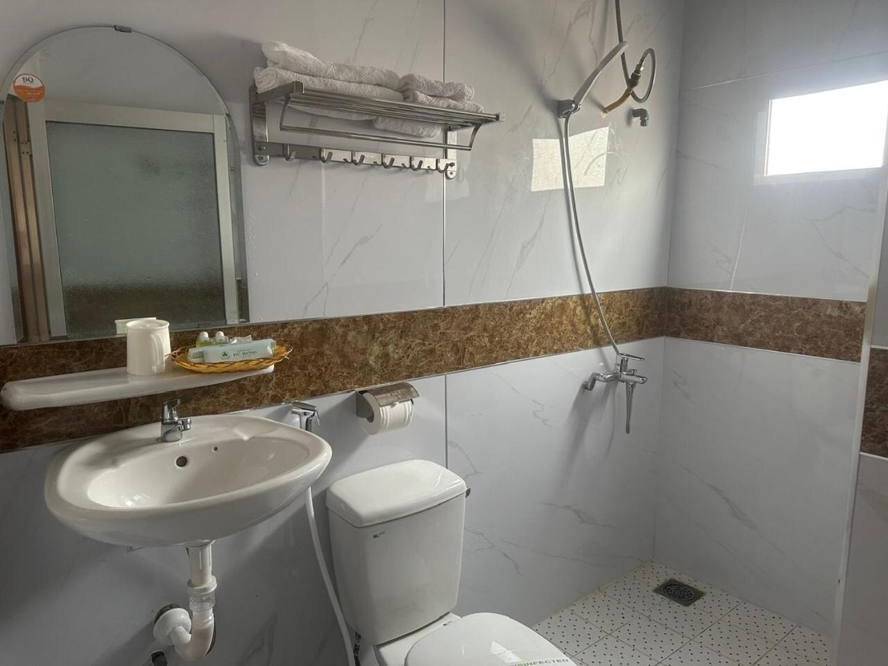 Du Hung 1 Hotel Хатьєн Екстер'єр фото